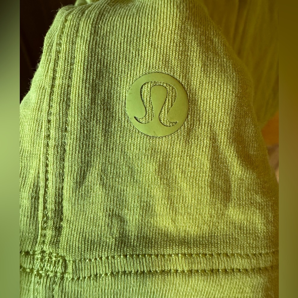 Lululemon size 12/14 oversized tunic tank